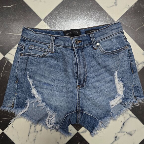 Kendall + Kylie Jean Short - Picture 1 of 5